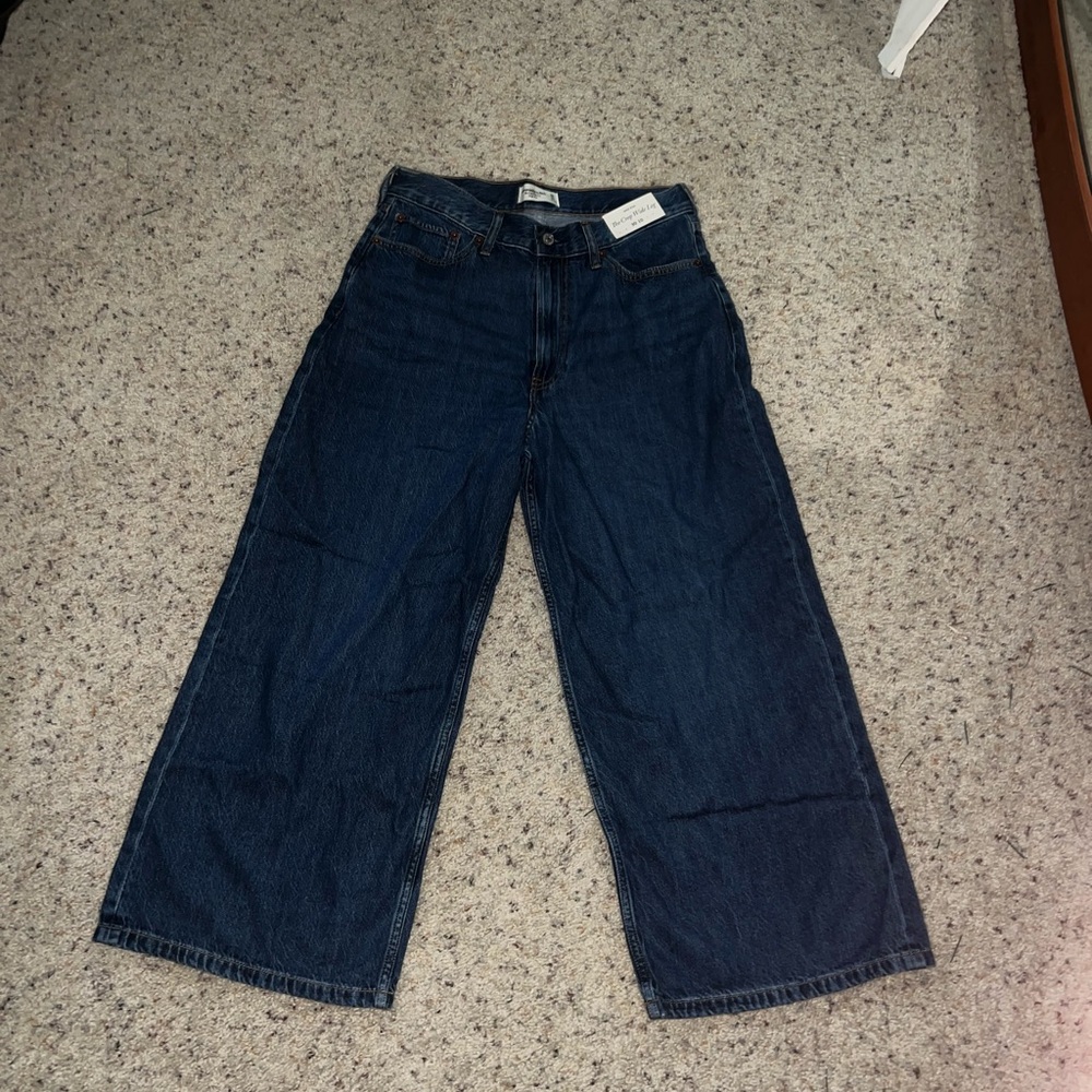 Abercrombie & Fitch Medium Blue Wide-Leg Jeans - Picture 2 of 5